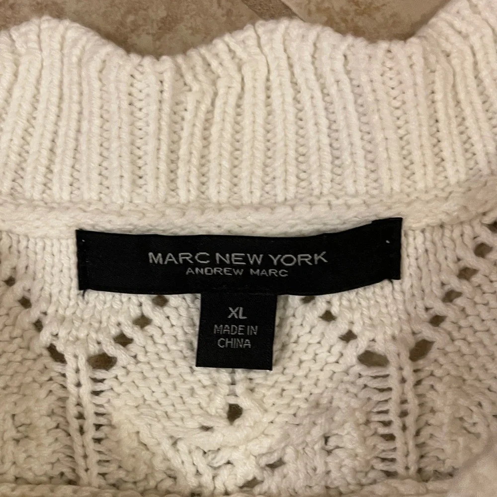 Marc New York Ivory Sweater Vest  with Black Bow Details XL - Picture 2 of 9